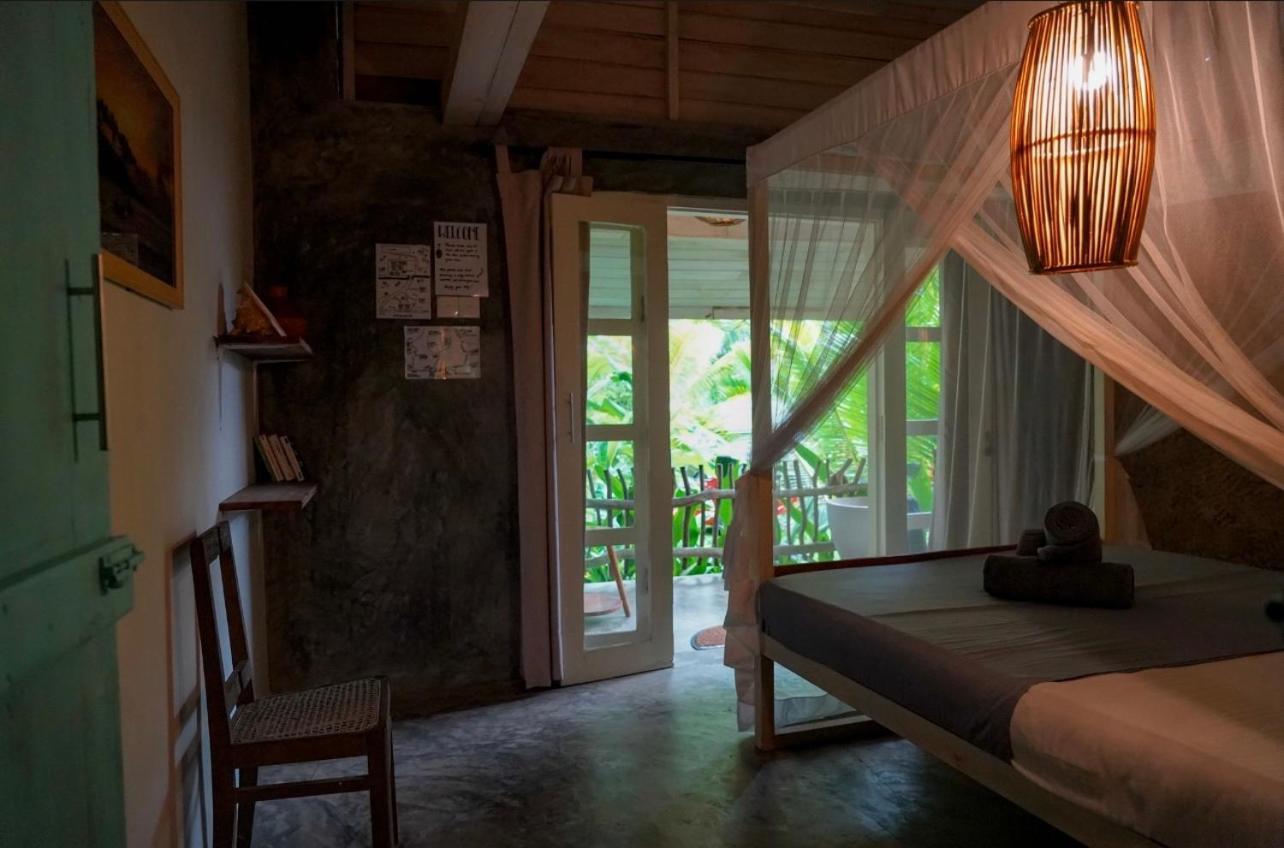 Into The Blue - Yoga Included & Walk To 3 Beaches Tangalle Eksteriør bilde